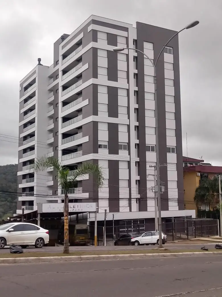 Projeto Jardim das Hortênsias com esquadrias e vidro